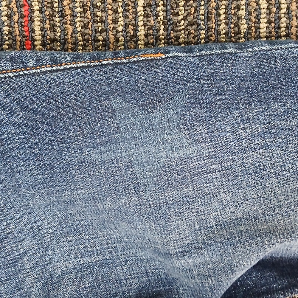 CAbi Women's Slim Boyfriend Denim Jeans 2 Tone Freyed Size 2 - Picture 3 of 9